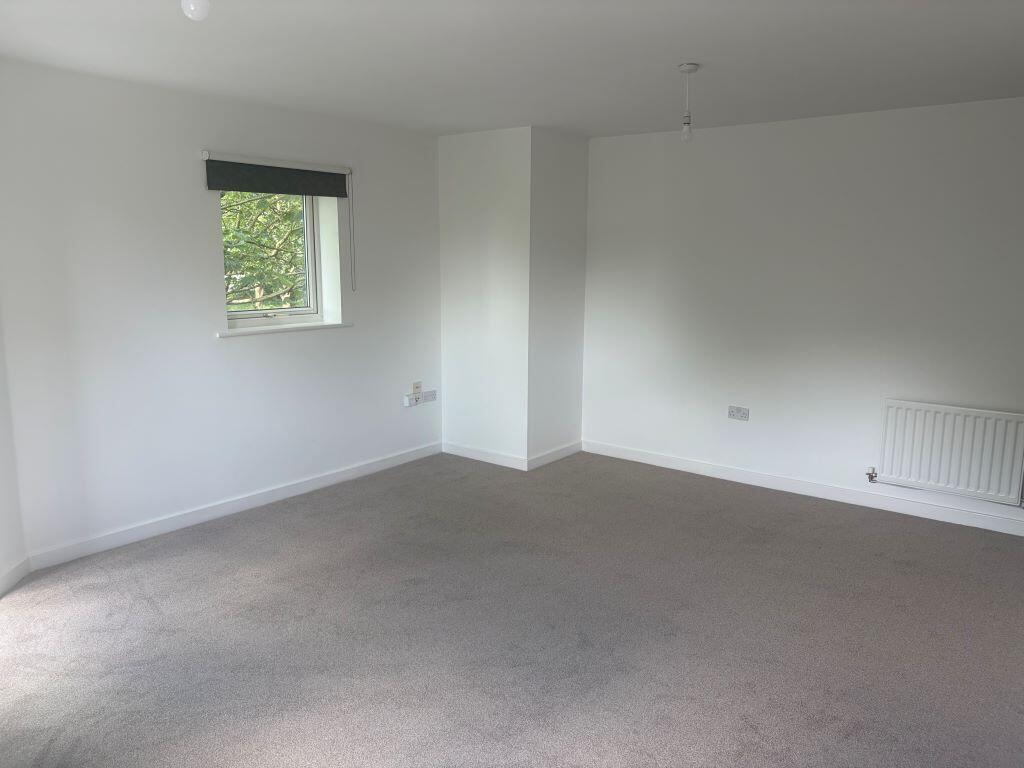 2 bed property in Wicks Place, Chelmsford